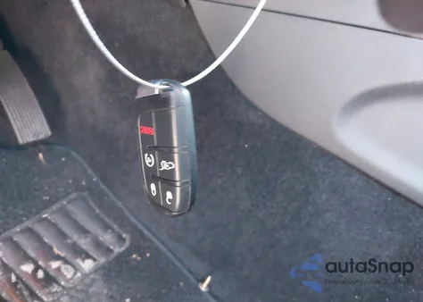 2014 Jeep Grand Cherokee Summit z USA, uszkodzony, nr VIN 1C4RJEJG7EC299571